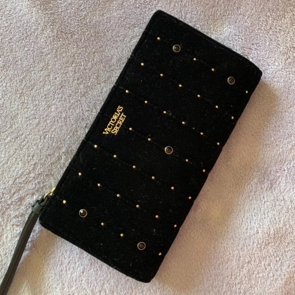 Victoria’s Secret Wallet